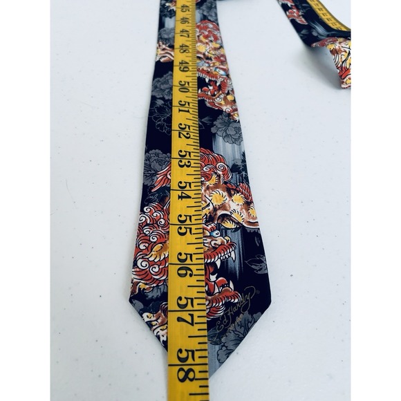 Ed Hardy by Christian Audigier Black Gray Orange Chinese Dragon 100% Silk Tie - Picture 9 of 10